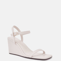 Prisca Mid Heel Vintage Ivory Leather