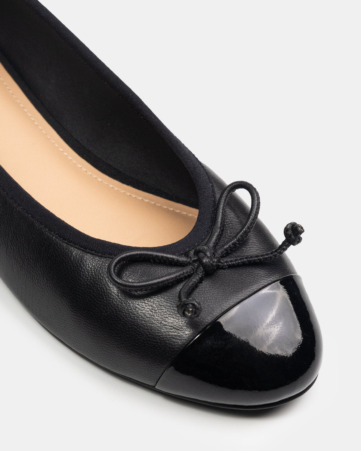 Avah Black Leather
