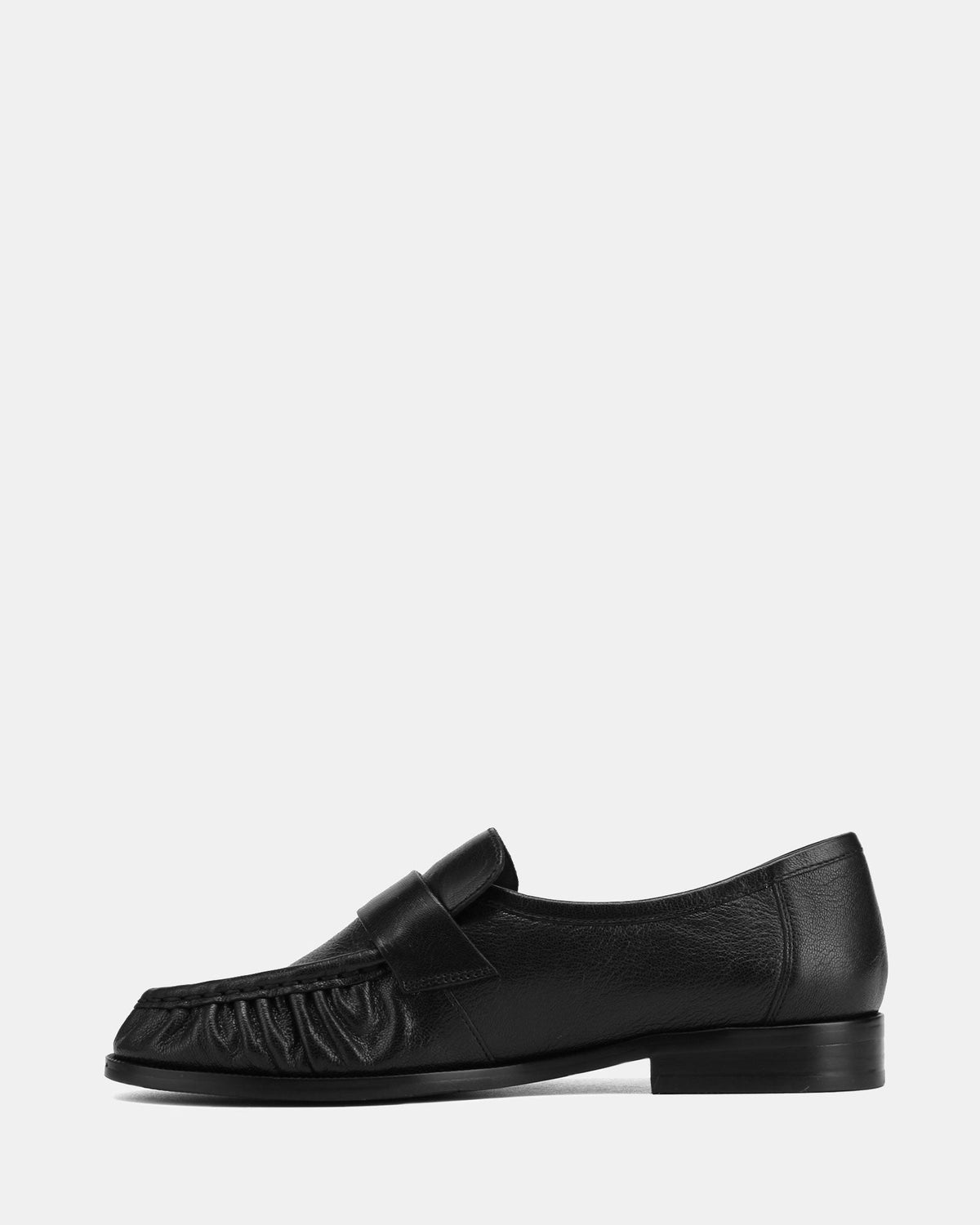 Adriel Loafer Black Leather