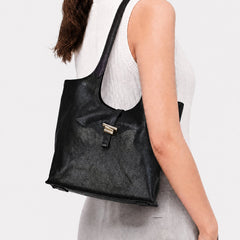 June Shoulder Bag Black Leather