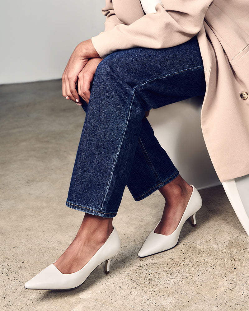 Maine Off White Leather