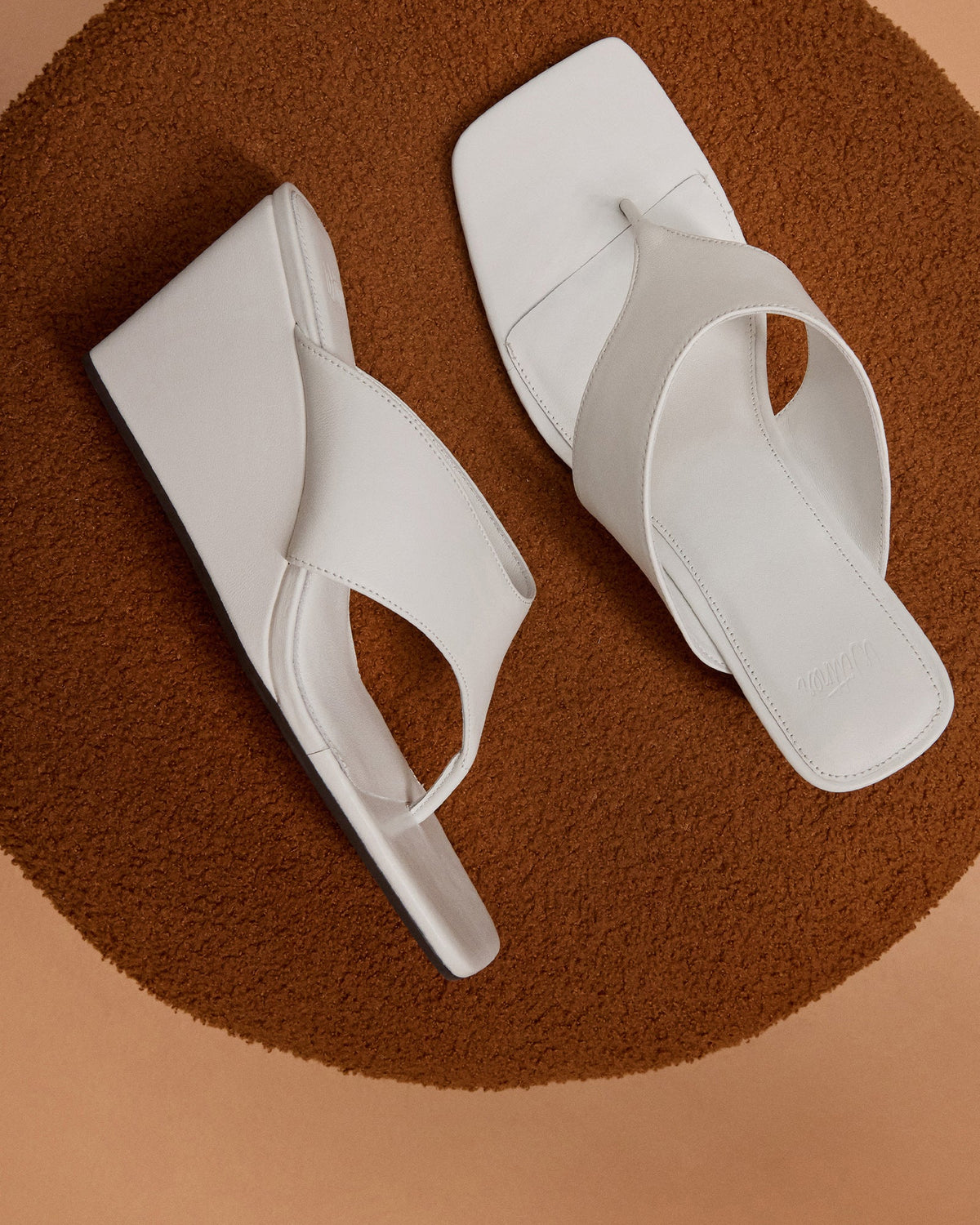 Perri Optic White Leather