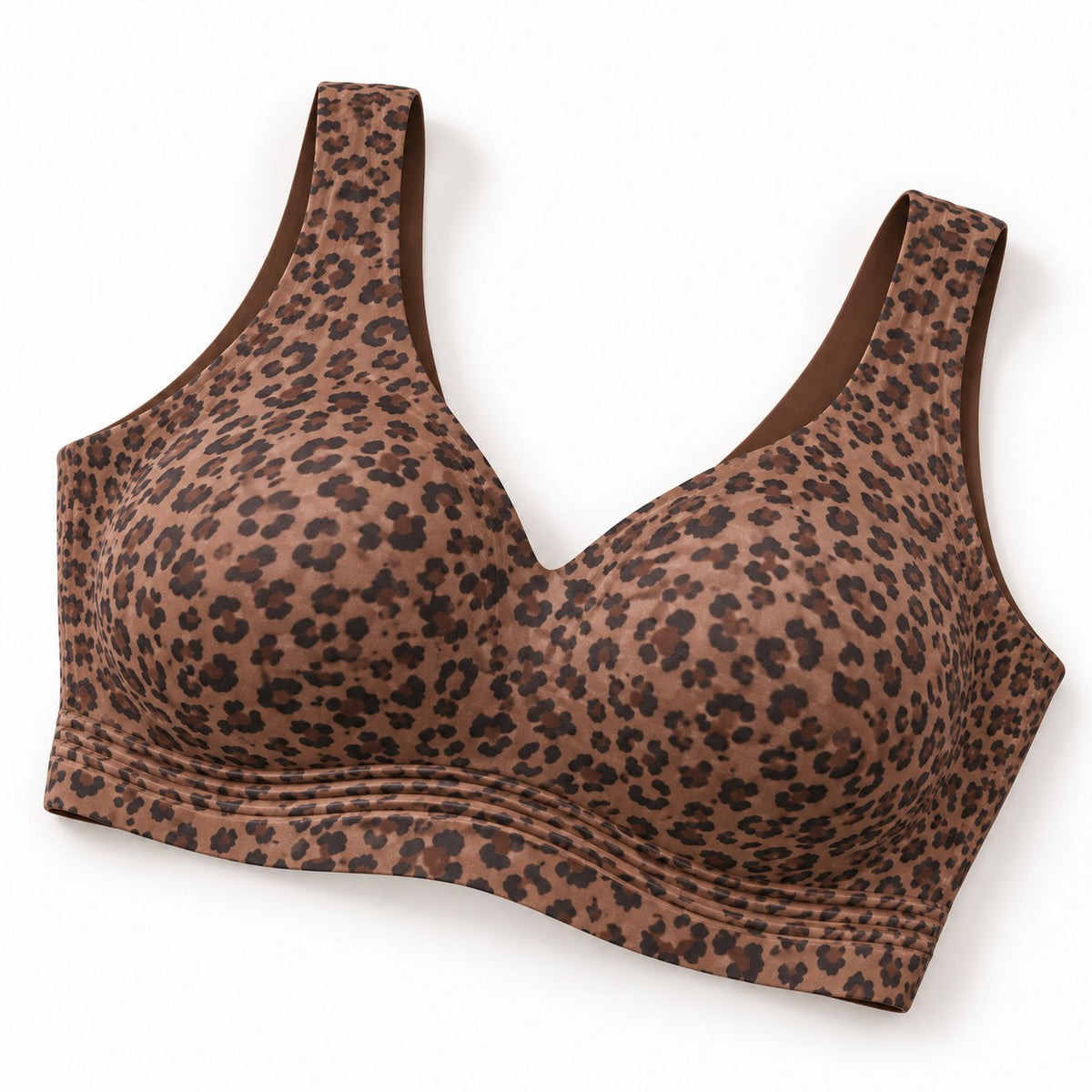 The Everyday Wireless Bra in Leopard Coffee, detail view