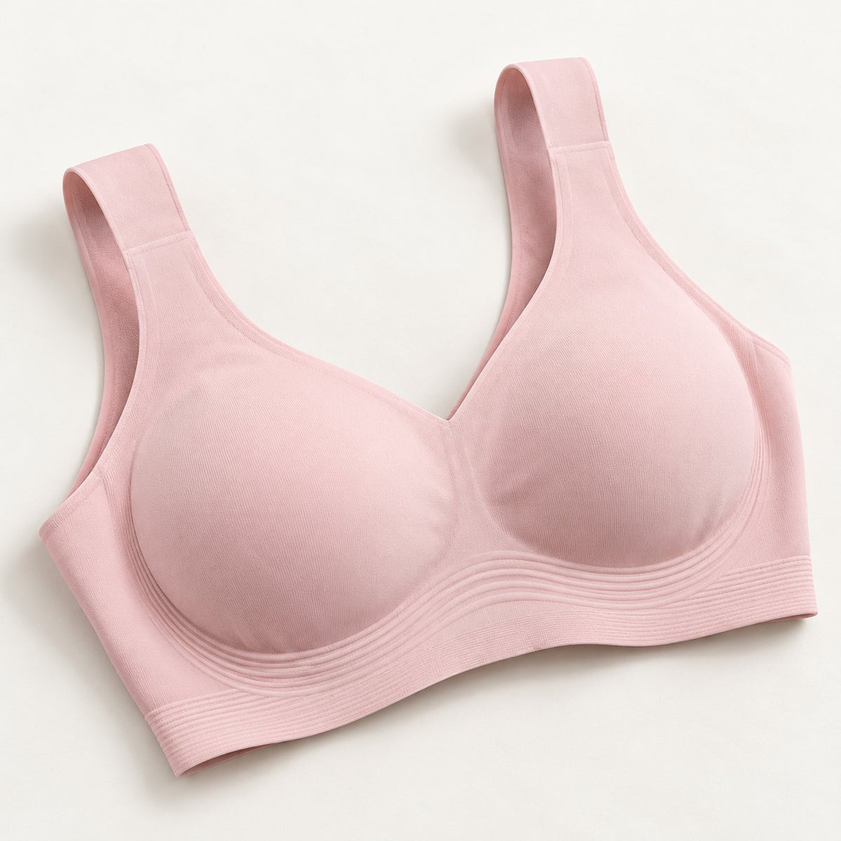 The Everyday Wireless Bra in Pink, detail view