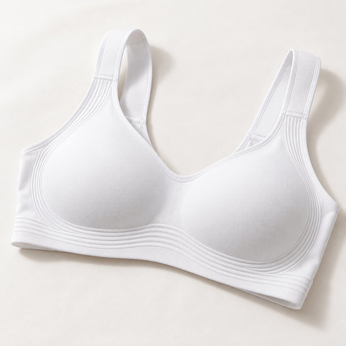 The Everyday Wireless Bra in White, detail view
