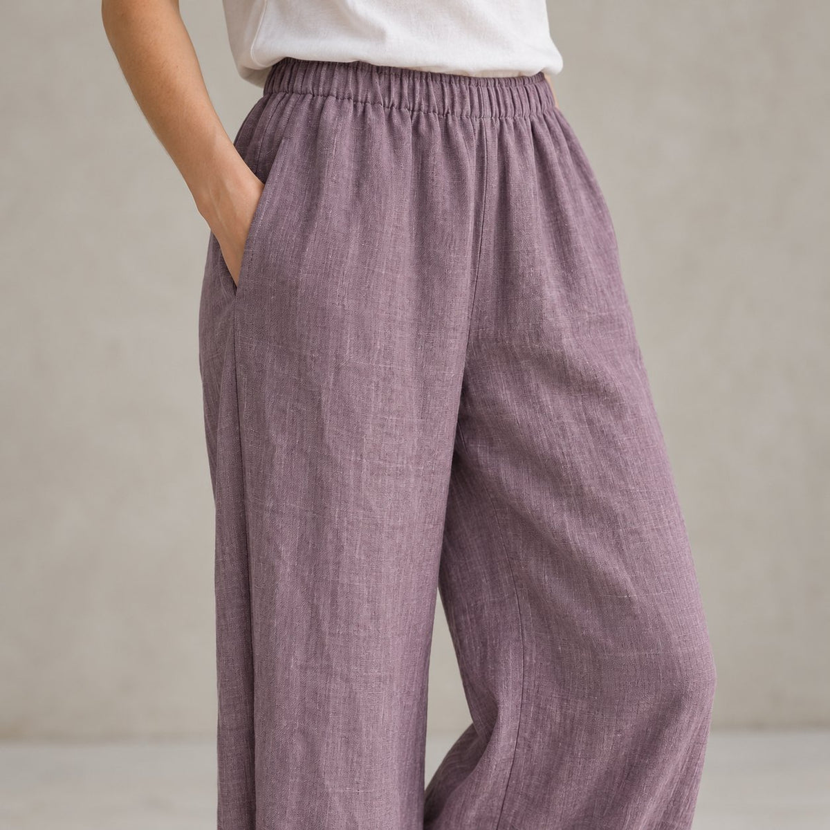 The Wide-Leg Linen Trouser in Dusty Purple, detail view