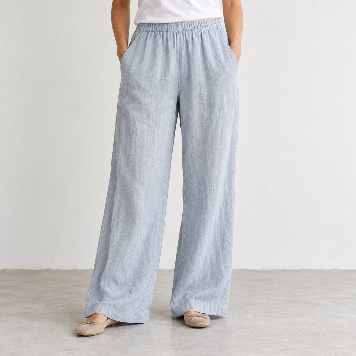 The Wide-Leg Linen Trouser in Glacier Gray