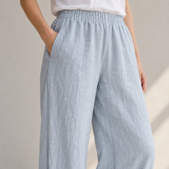 The Wide-Leg Linen Trouser in Glacier Gray, detail view
