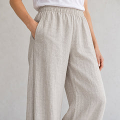 The Wide-Leg Linen Trouser in Natural Linen, detail view