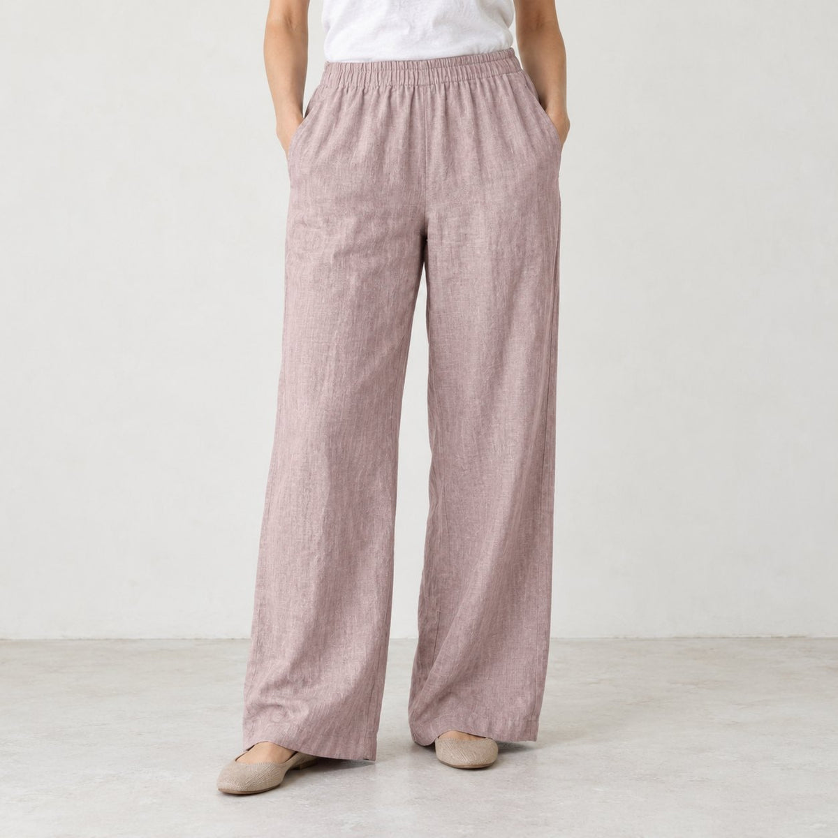 The Wide-Leg Linen Trouser in Pale Dogwood